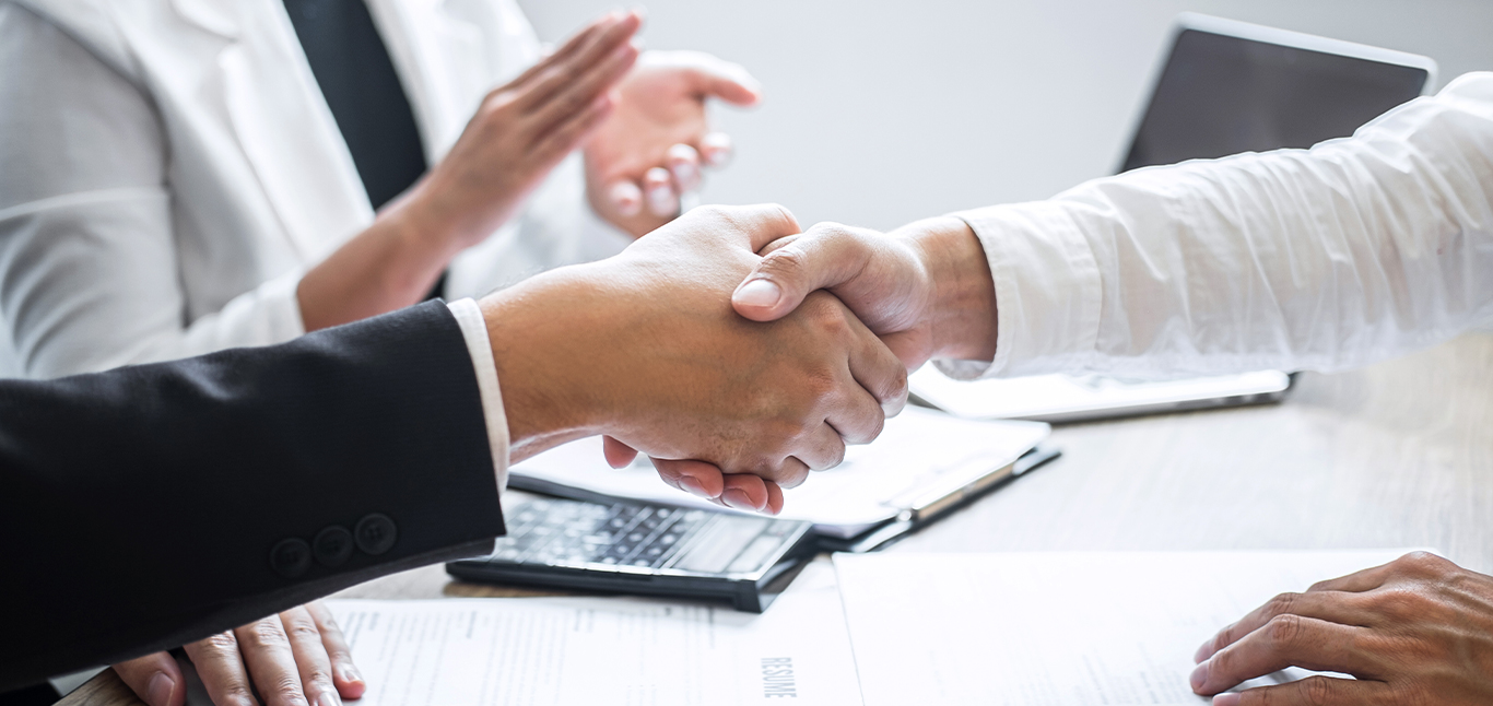 採用エントリー